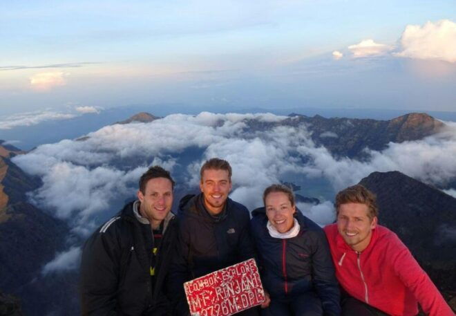 3D2N Trekking Mt Rinjani to Summit, Lake, Hot Spring - Trekking Mt Rinjani: Hot Spring Exploration