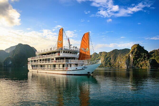 3Day Kayak & Trek to Ha Long Bay and Tamcoc (the 2nd day private) - Authentic 3-Day Kayak & Trek Experience in Ha Long Bay and Tam Coc