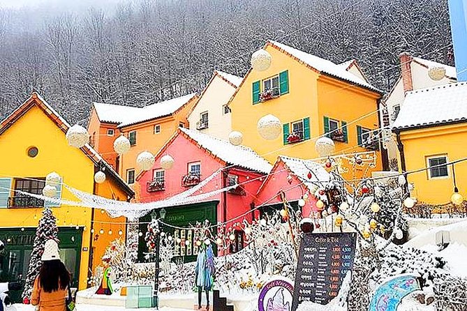3day Korea Winter Private Tour to Nami, Ski Resort and Ice Fishing Festival - Ski Resort Experience