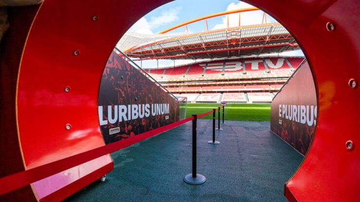 3F' - Fátima, Football (SLBenfica) and Fado - SLBenfica: History and Passion Unveiled