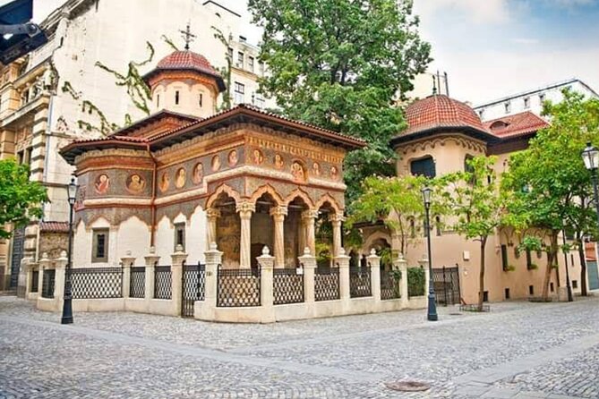 3h Bucharest Private Walking Tour - Only Your Group - Private Guide Experience