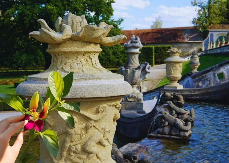 3h Royal Castle Tour, Interior, Pralines, Coffee & Dessert - Good To Know