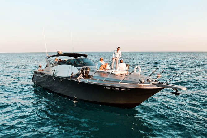 3Hr Private Yacht Cruise in Cabo as if You Were Aboard Your Own Private Yacht.Al - Cruise Along the Gulf of California