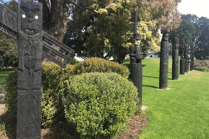 3hr Tauranga Sun-downer History Tour COMPLIMENTARY Wine or Beer - The Sum Up
