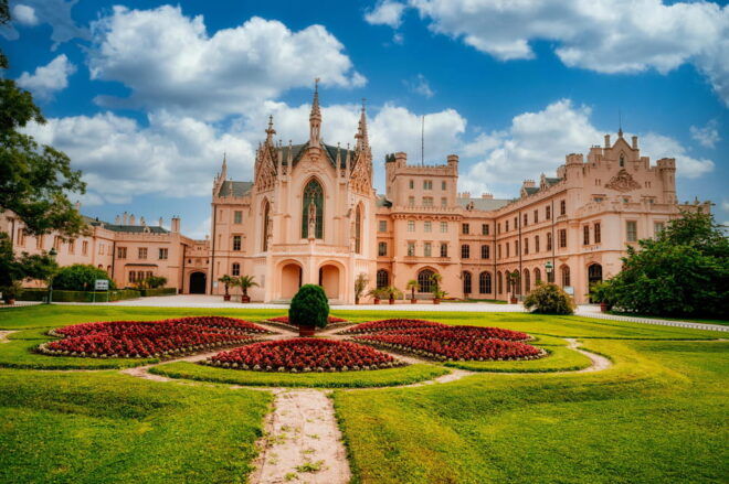 4 Castles Private Day Trip From Vienna to South Moravia - Explore Medieval and Baroque Castles