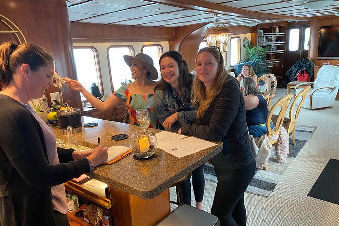 4 Course Dinner Luxury Yacht Dinner cruise out of Friday Harbor - Practical Details and Tips