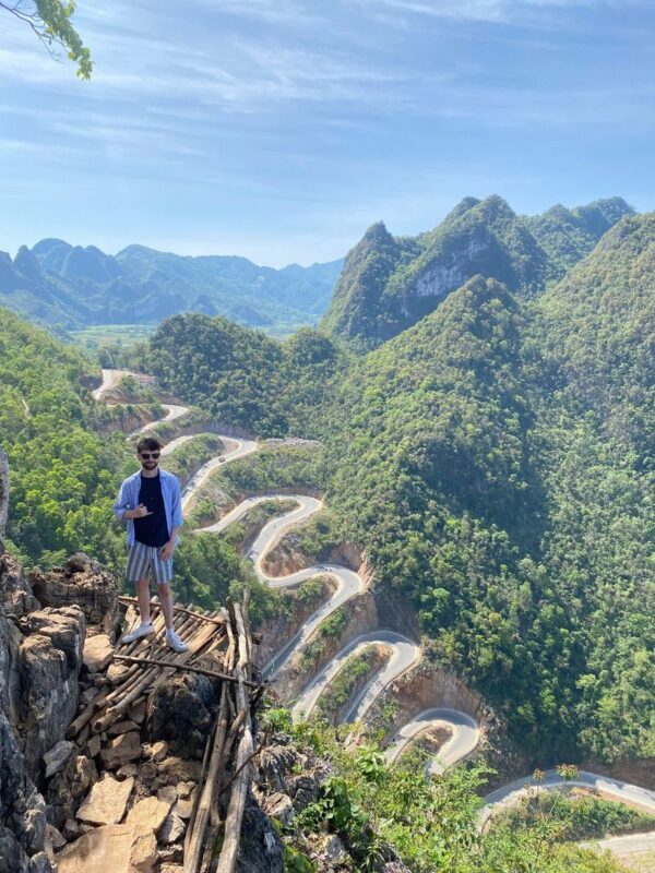 4-Day Cao Bang Waterfalls & Caves Small Group Tour, 3 Riding Days - What the Easy Rider format means for you