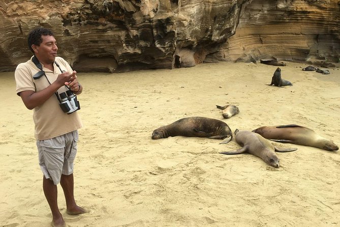 4-Day Galapagos Experience: Los Tuneles, Bay Tour Extra Night - Trip Overview