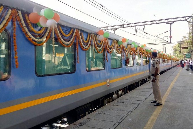 4 Day Golden Triangle Tour With Train Ride Experience - Pickup and Accessibility Details