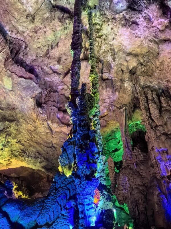 4-Day Guilin Landscape Secret Realm Tour (2-8 people small group) - Day four: bamboo rafting and Xianggong Mountain