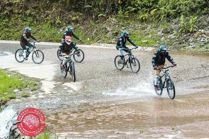 4 Day Inca Jungle Adventure Trek (Mountain Biking, Rafting and Zipline Options) - Accommodations and Amenities