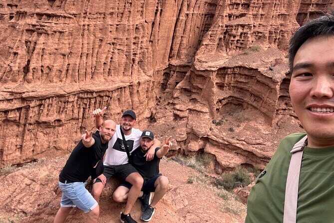 4-Day Issyk Kul Burana Tower Canyons Barskoon Small Group Tour - Starting Strong: Day 1 – Burana Tower & Konorchek Canyon