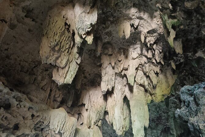 4 Day Jakarta Crater Green Canyon and Volcano Private Guided Tour - Day 4: Volcanoes and Local Markets