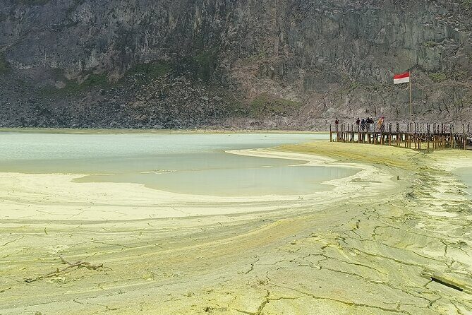 4 Day Jakarta Crater Green Canyon and Volcano Private Guided Tour - The Sum Up