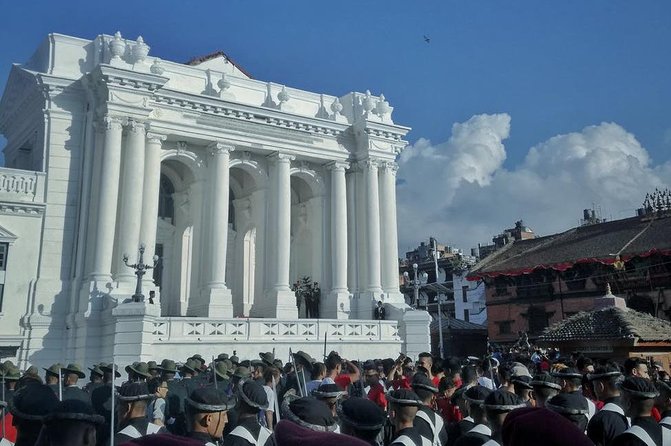 4 Day Kathmandu, Patan, Bhaktapur Sightseeing With Nagarkot Trip - Day 3: Discovering Bhaktapur