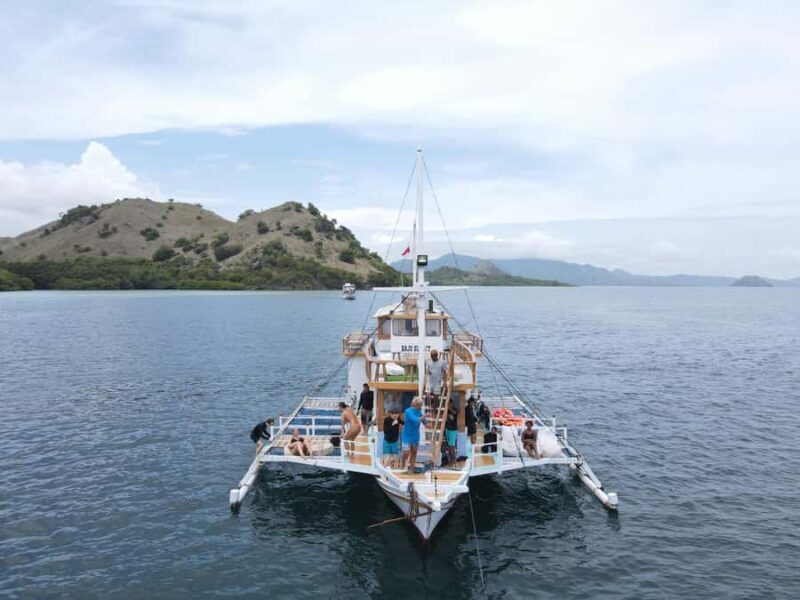 4-Day Komodo Island Adventure: Dragons, Snorkeling & Hiking - Transportation, Group Size, and Value