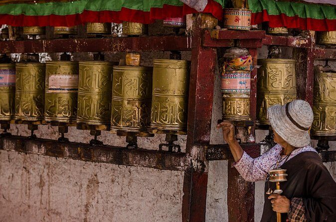 4 Day Lhasa City Group Tour Monasteries and Cultural Highlights - The Sum Up