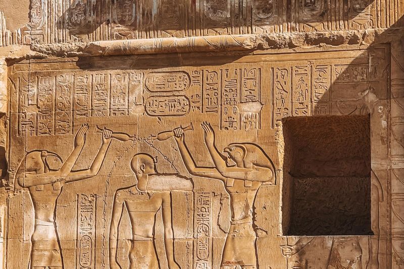 4-Day Nile Cruise sails Aswan to Luxor&Abu Simbel.Hot air Balloon - Who this trip suits best
