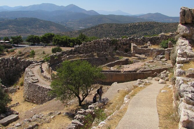 4-Day Private Peloponnese, Delphi and Meteora Tour From Athens - Professional Tour Guide