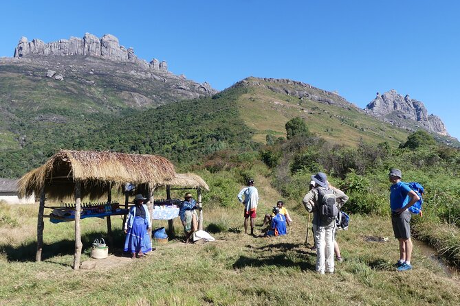 4-Day Private Trekking in the Heart of the Andringitra Massif - Meeting and End Points