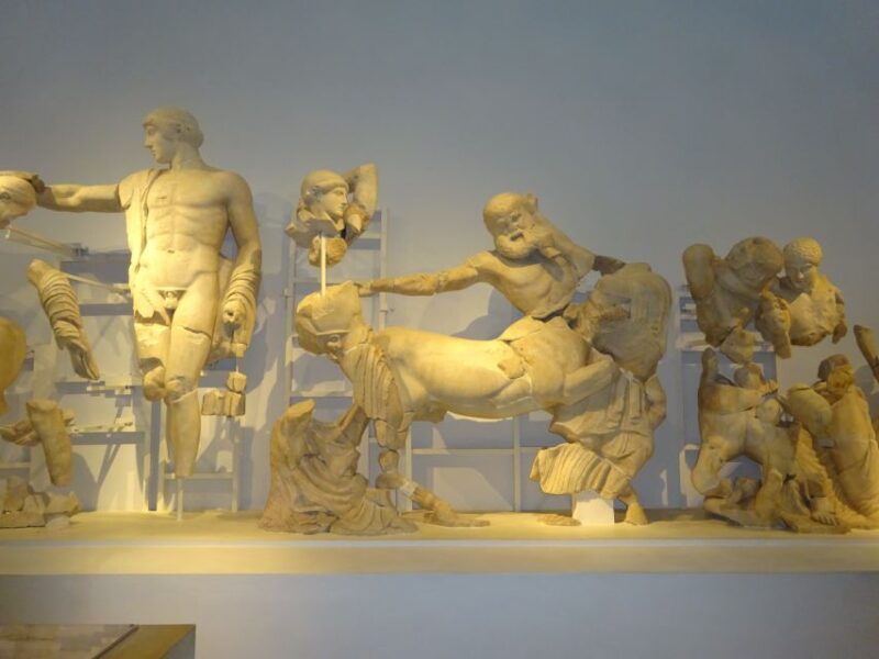 4-Day Tour of Mycenae, Epidaurus, Olympia, Delphi & Meteora - Good To Know