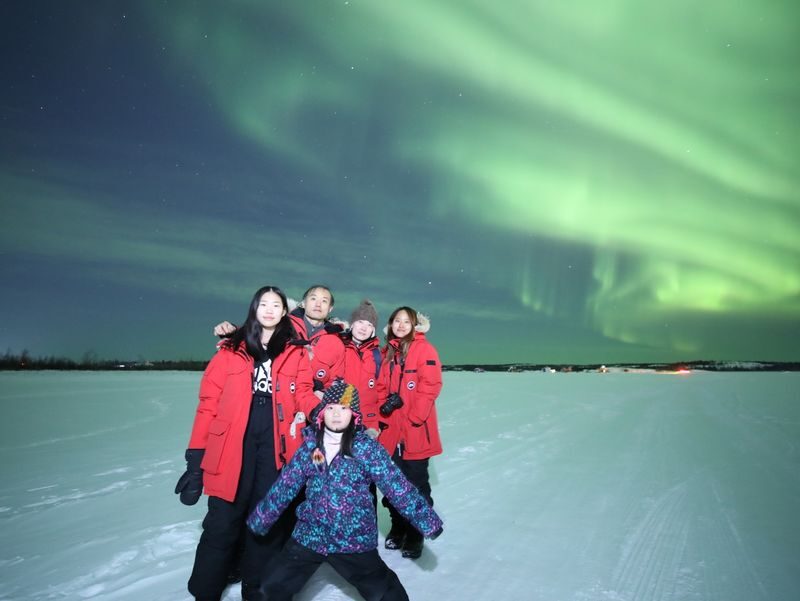 4 Day Yellowknife Aurora Small Group Tour - Three nights make room for luck