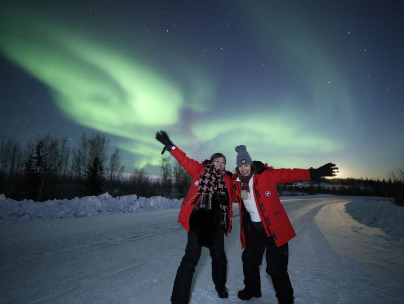 4 Day Yellowknife Aurora Small Group Tour - Hotel rooms and the price you actually pay