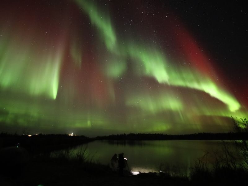 4 Day Yellowknife Aurora Small Group Tour - Transfers, timing, and small-group realities