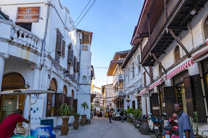 4-Days & 14 Attraction Spots Private Tour of Zanzibar Islands - Prison Island Excursion
