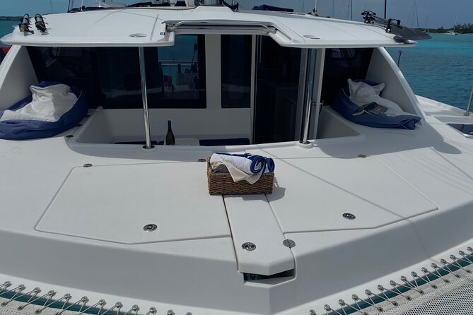 4 Days, 3 Nights Sailing Catamaran Experience in the Exumas, Bahamas - The Sum Up