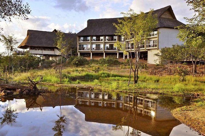 4 Days / 3 Nights Victoria Falls Safari Club Package - Accommodation Details