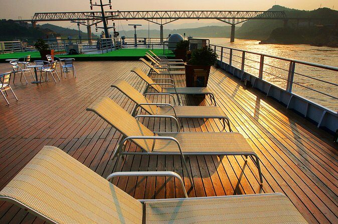 4 Days 3 Nights Yangtze River Cruise from Chongqing to Yichang - The Sum Up