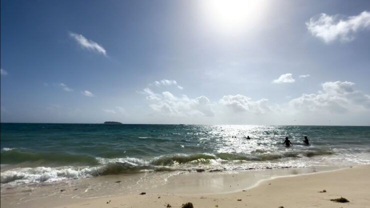 4 Days Adventure; Medellin to San Andres- Intro to Diving - Itinerary Breakdown