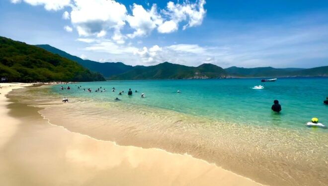 4 Days Adventure; Medellin to Santa Marta- Beach of the Dead - Itinerary Highlights
