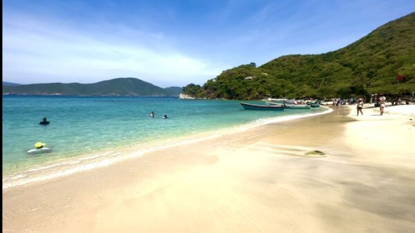 4 Days Adventure; Medellin to Santa Marta- Beach of the Dead - The Sum Up