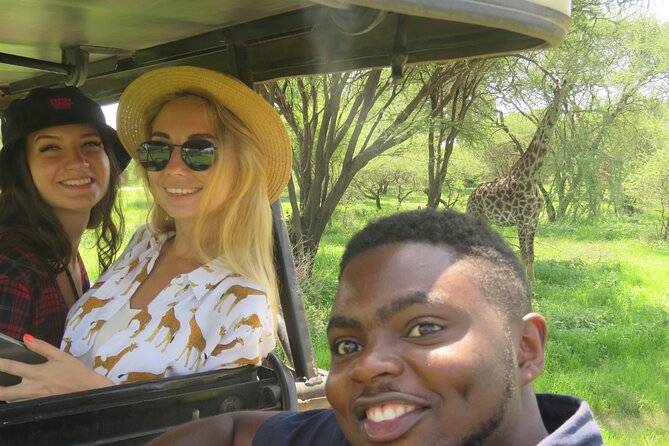 4 Days Joining Safari : Lake Manyara, Serengeti & Ngorongoro - Customer Reviews and Ratings