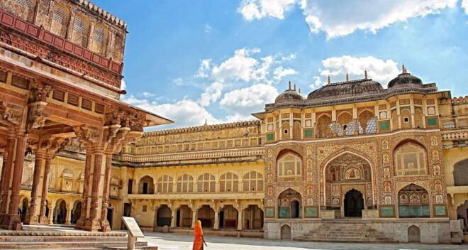 4-Days Luxury Golden Triangle Tour Agra & Jaipur From Delhi - Booking Details