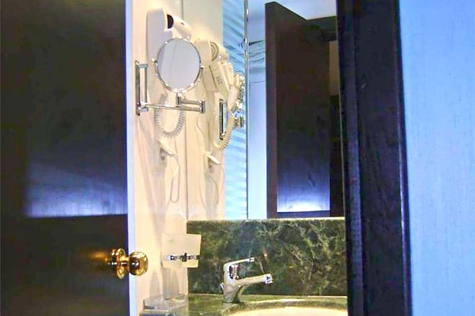 4 Days Nile Cruise Dahabiya From Aswan To Luxor - Tour Guide Details