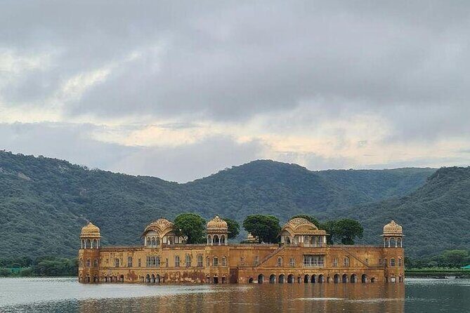 4 Days Private Golden Triangle Tour to Agra and Jaipur From Delhi - FAQ