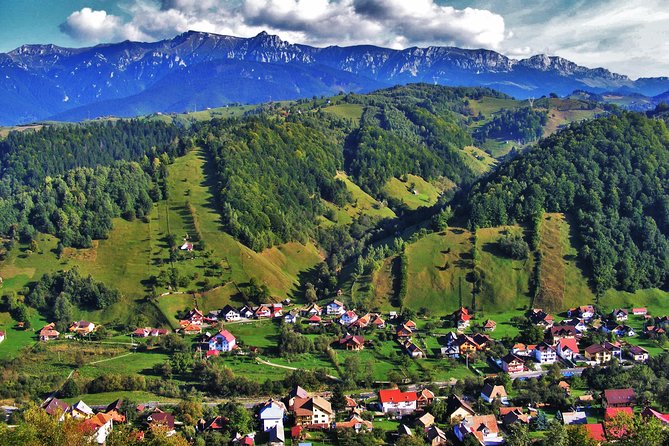4 Days Private Tour in Transylvania: Sibiu, Sighisoara and Brasov - Accommodation and Meals