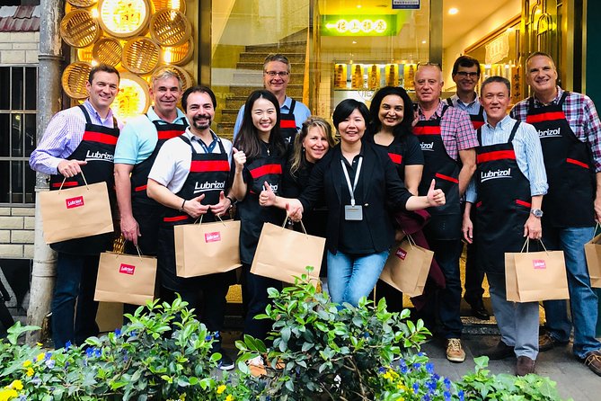 4-Hour Amazing Team Building in Shanghai Old Town - Historical Exploration in Old Town