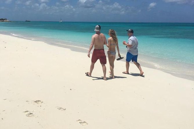 4-Hour Catamaran Sail and Snorkel Tour From Grace Bay - Praise for the Crew