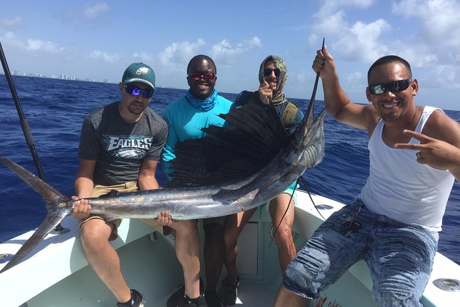 4 Hour Charter - Meeting and Pickup
