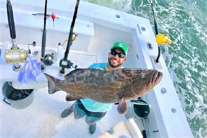 4-Hour Day or Night-Time Reef Bottom Fishing Charter in Fort Lauderdale - Fishing Experience