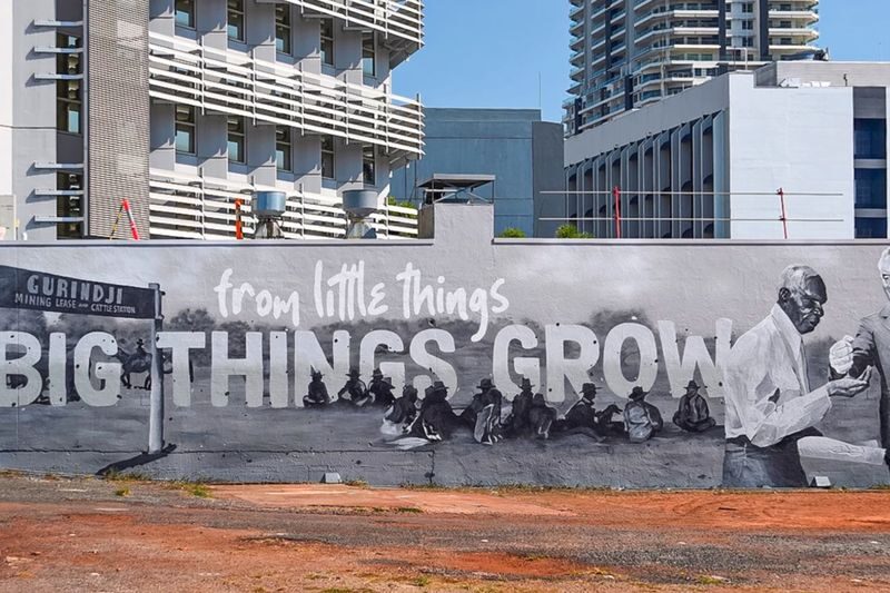 4-Hour Gourmet Food and Street Art Tour in Darwin - Three restaurants make the meal the main event