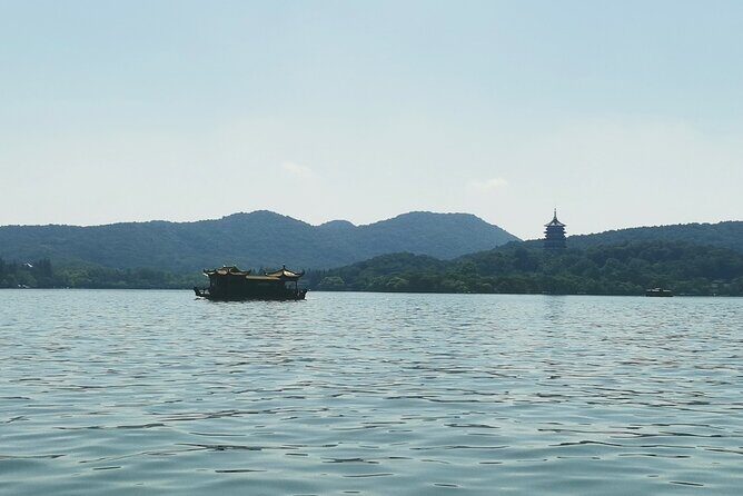 4-Hour Hangzhou Highlights Tour of Jingci Temple and West Lake - The Sum Up
