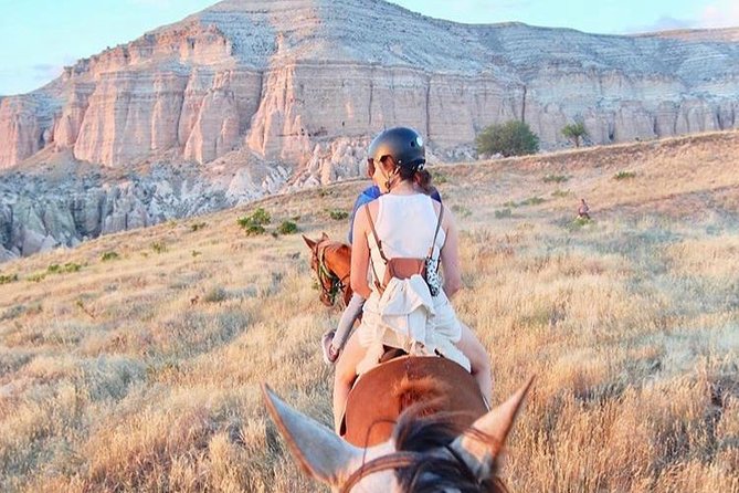 4-Hour-Horsebackriding-Tour Through Cappadocia - Meeting and Pickup Details