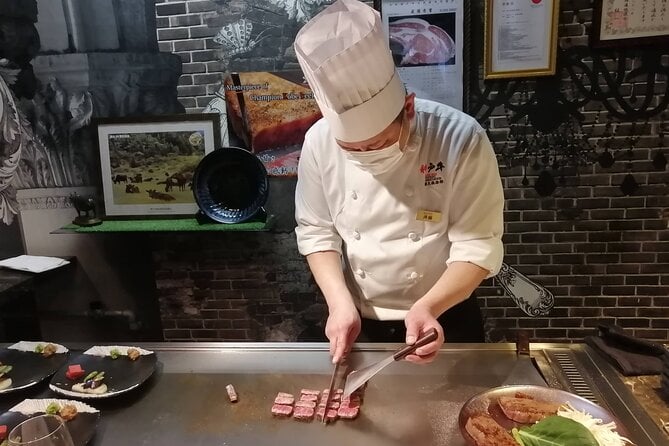 4-Hour Multicultural Kobe Walking Tour With Genuine Kobe Beef - Kitano Area and Religious Buildings