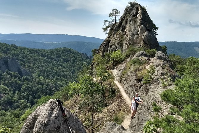 4-Hour Private Alpine Hiking Tour in the Footsteps of King Lionheart - Directions