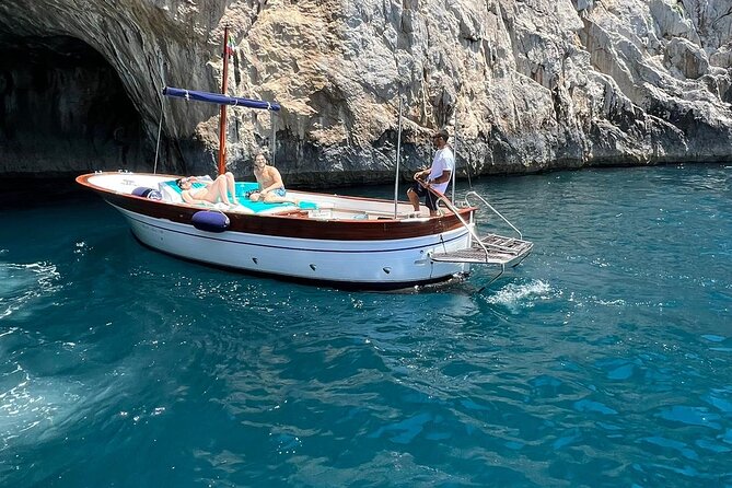 4 Hour Private Boat Tour of Capri - Directions